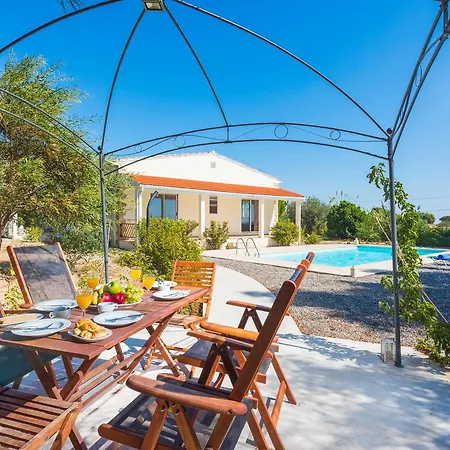 Zizi Sea View * Afantou